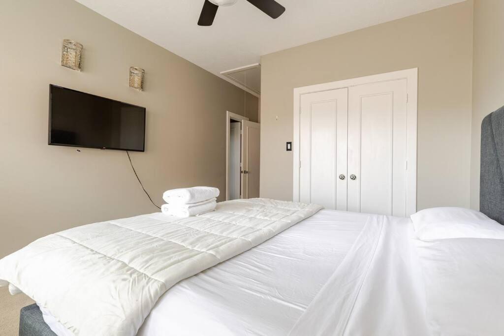 Wanderlust Villa Near Galleria Mall Houston Eksteriør bilde
